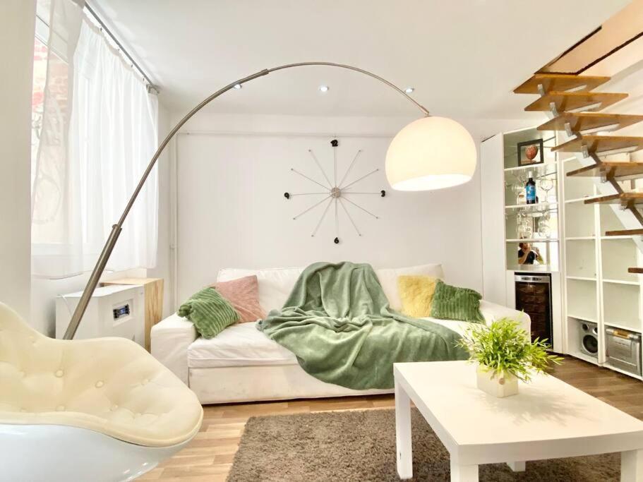 Stay Cool! Apartment With Sauna And Private Garden Budapest Kültér fotó