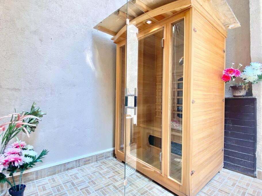 Stay Cool! Apartment With Sauna And Private Garden Budapest Kültér fotó